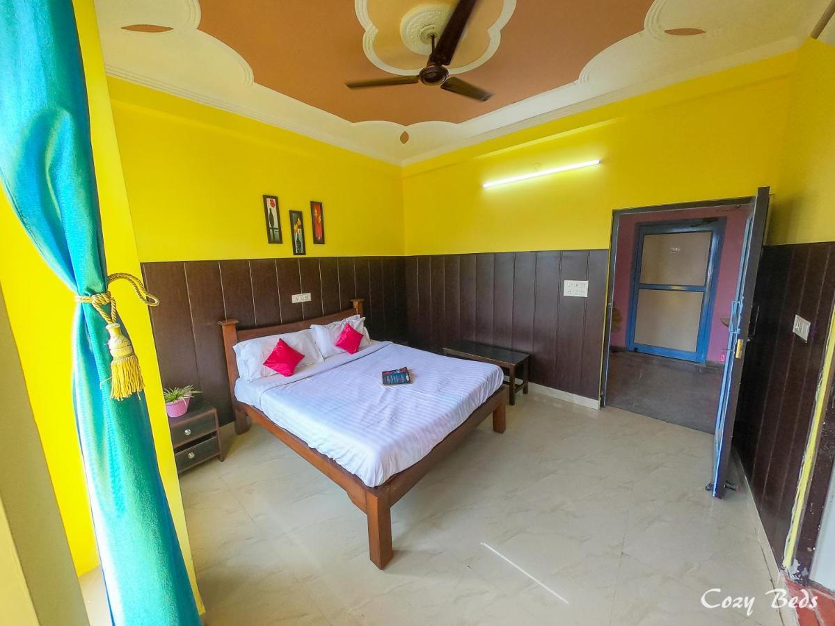 Hostel Cozy Beds Rishīkesh Buitenkant foto
